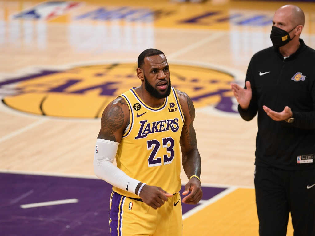 湖人防守沦为弱旅水平 杯赛晋级需靠小分计算